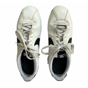 Nike Classic Cortez Leather White Black 807471-101 Womens Size 9 Shoes Sneakers